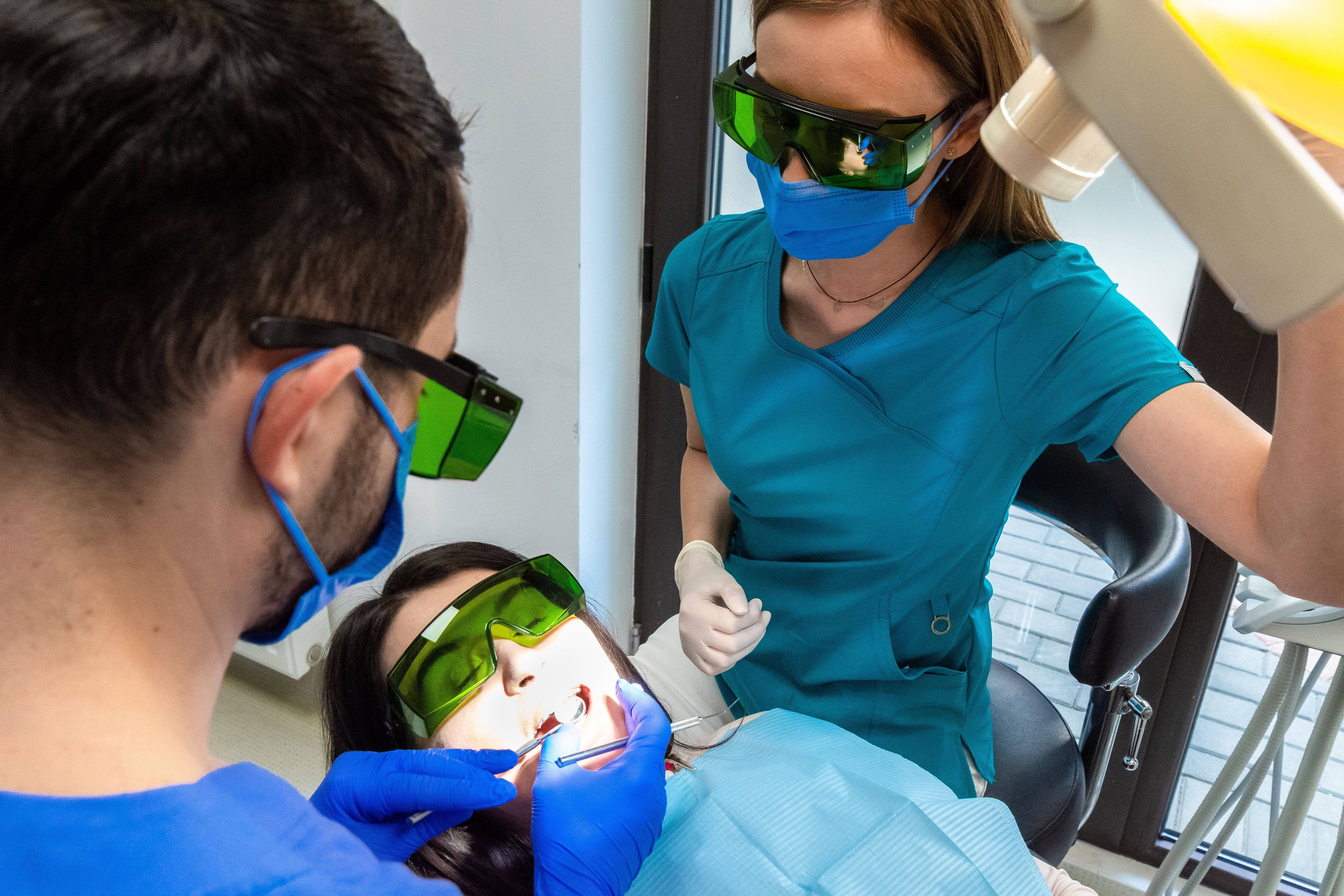 Estetică dentară