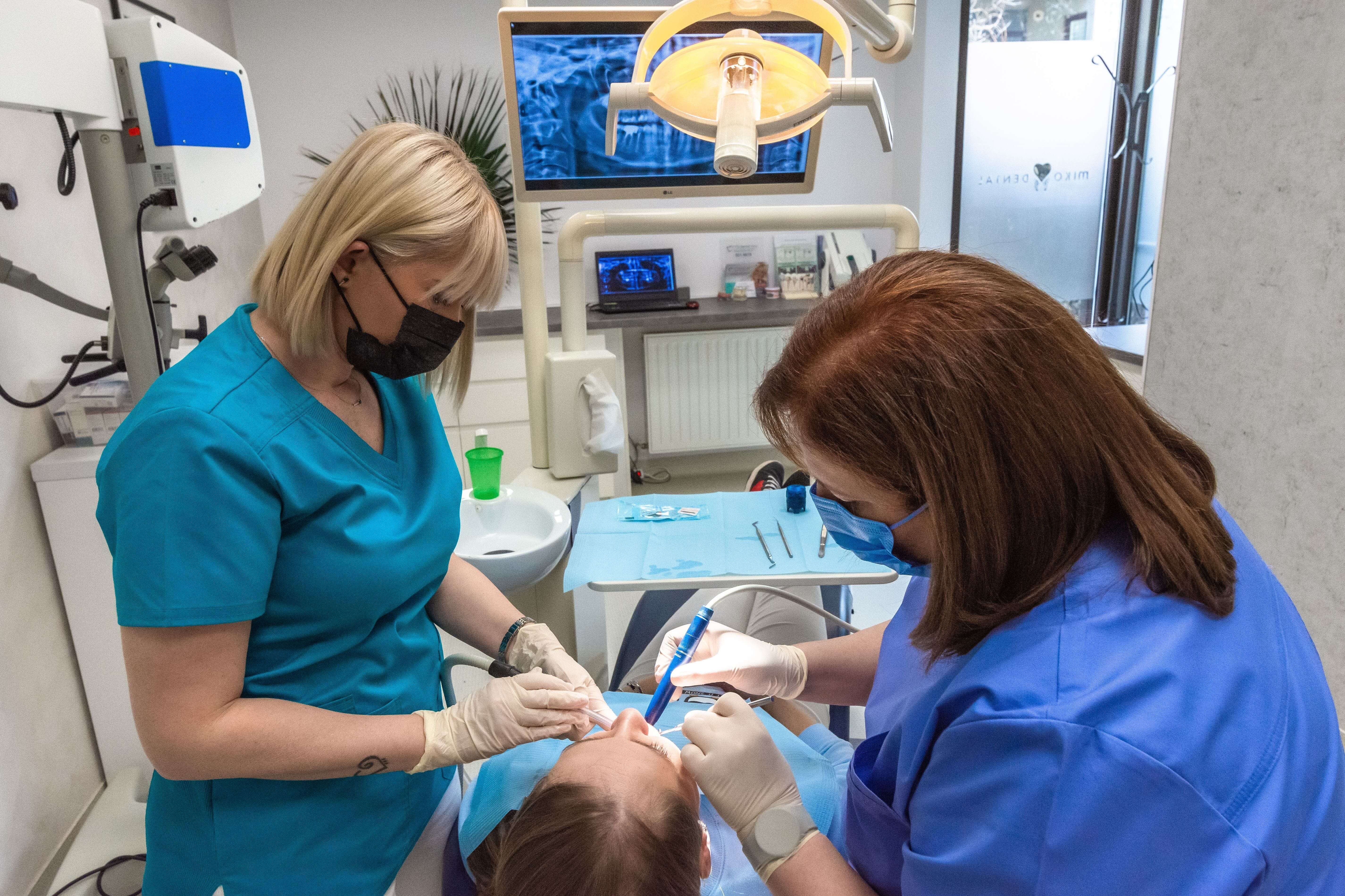 272.Miko Dental