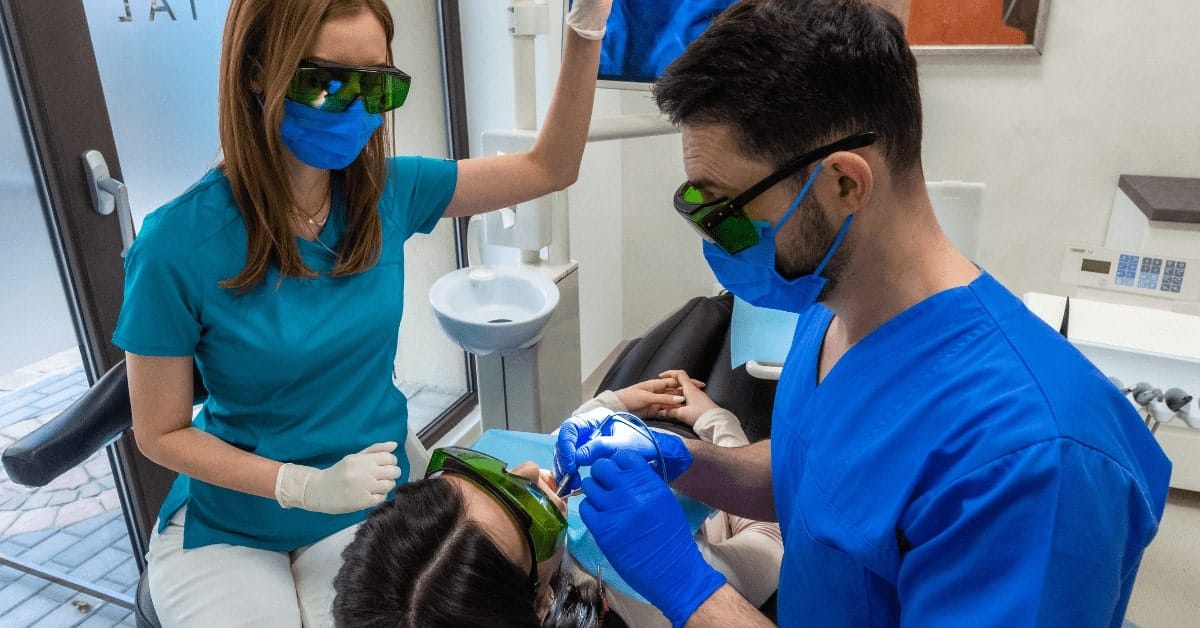 Parodontologie – Prețuri - Miko Dental